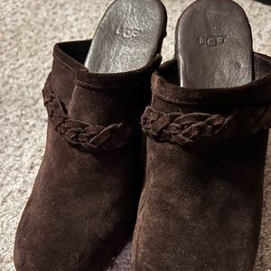 Size 9 UGG suede mules.